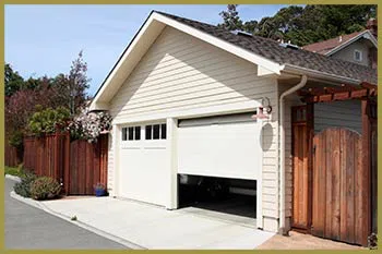 Metro Garage Doors Houston, TX 713-401-1940 Metro Garage Doors Houston, TX 713-401-1940 - serv-sid-res-gdr-19m